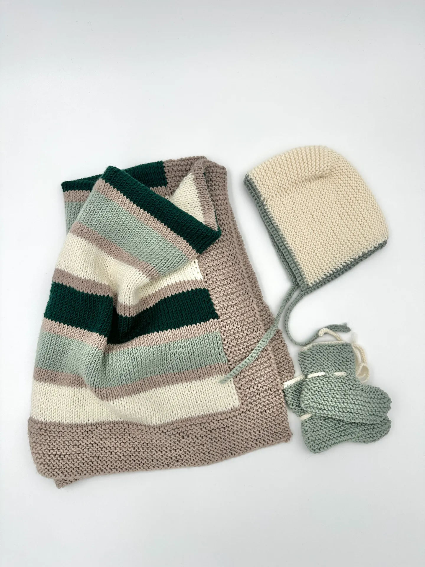 Le coffret naissance à tricoter - Patron Digital